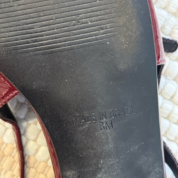 Steve Madden Burgundy Strappy Flats - Picture 3 of 3